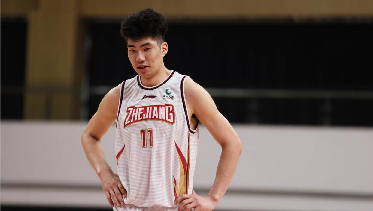 NBA季后赛转会期再迎强敌,浙江稠州远射贴柱,主帅态度:悬念犹存,更衣室氛围转暖的简单介绍 NBA季后赛转会期再迎强敌,浙江稠州远射贴柱,主帅态度:悬念犹存,更衣室氛围转暖的简单介绍